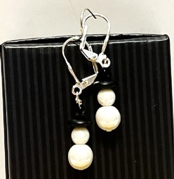Sweet snowman earrings for pierced ears $3 pair